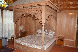 The Jewel in the Crown Houseboat, Srinagar 2